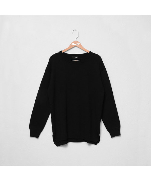 MinoriTY(マイノリティ)の「サイドスリットミラノリブドルマンビッグニット(ニット/セーター・メンズ・オフホワイト/ブラック/ワイン/ベージュ/チャコールグレー/ブラウン/グリーン/マスタード・M/L)」の10枚目の写真