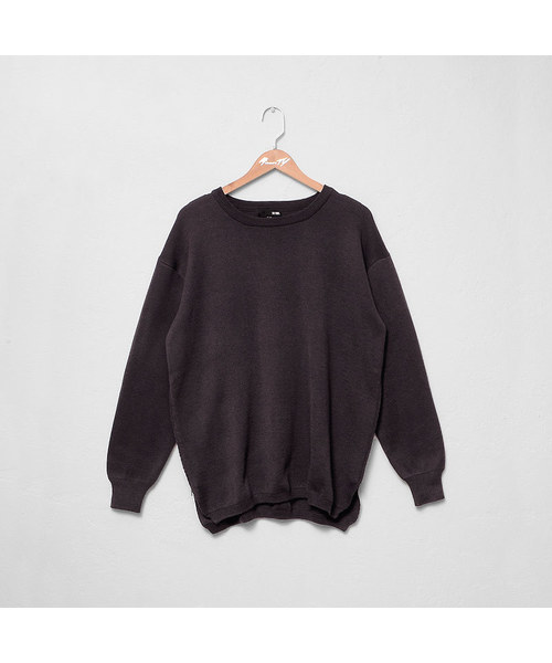 MinoriTY(マイノリティ)の「サイドスリットミラノリブドルマンビッグニット(ニット/セーター・メンズ・オフホワイト/ブラック/ワイン/ベージュ/チャコールグレー/ブラウン/グリーン/マスタード・M/L)」の11枚目の写真