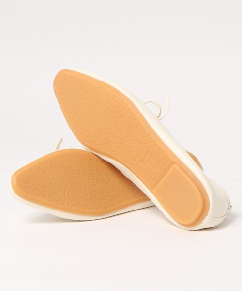 by muni:r（バイ ムニール）の「しわ加工 フラットシューズ（バレエシューズ・レディース・ブラック/アイボリー・23.0cm/24.0cm/25.0cm）」の19枚目の写真