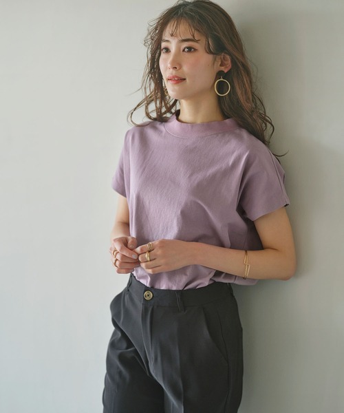 GeeRA（ジーラ）の「綿100％プチハイネックＴシャツ（Tシャツ/カットソー・レディース・ピンク/チャコール/ブラック/オフホワイト/ホワイト系その他/サンドグレー/ライトパープル・SMALL/XX-LARGE/LARGE/X-LARGE/MEDIUM）」の16枚目の写真