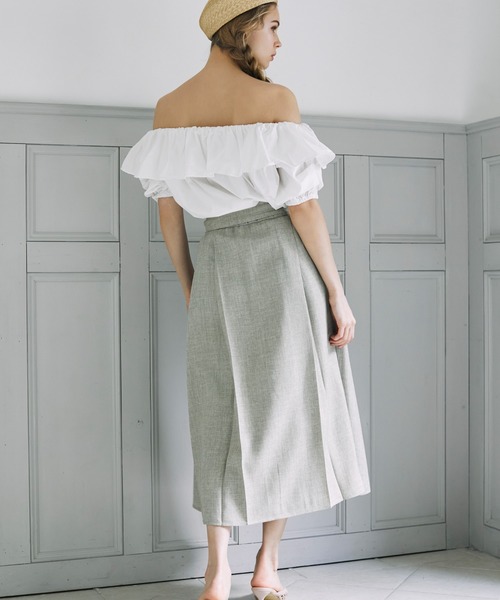 EIMY ISTOIRE(エイミーイストワール)の「タックスリーブオフショルダートップス(シャツ/ブラウス・レディース・ピンク/ミント/ホワイト/ベージュ/ブラック/イエロー・FREE)」の13枚目の写真