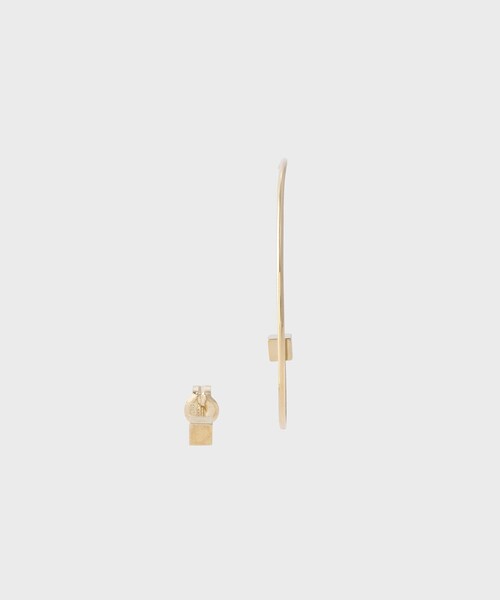 COCOSHNIK(ココシュニック)の「キューブ アシンメトリー イヤーカフピアス(ピアス(両耳用)・レディース・ホワイト系その他7・00)」の4枚目の写真