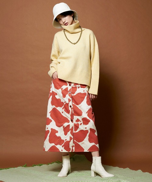 MAISON SPECIAL（メゾンスペシャル）の「エクストラファインメリノウールタートルネックニット【MAISON SPECIAL/メゾンスペシャル】（ニット/セーター・レディース・ブラウン/イエロー/ブルー/グリーン/アイボリー・FREE）」の18枚目の写真