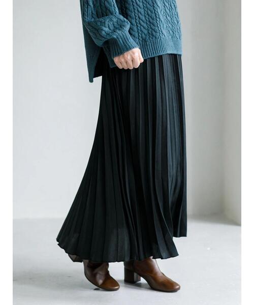 earth music&ecology(アースミュージックアンドエコロジー)の「スエードサテンプリーツスカート *(スカート・レディース・ブラック/ダークブルー/ホワイト系その他2/テラコッタ・FREE)」の21枚目の写真