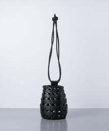 A VACATION | ＜A VACATION（ア バケーション）＞BEEHIVE バッグ(ショルダーバッグ)