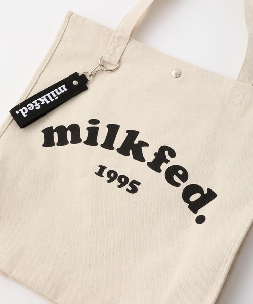 MILKFED.（ミルクフェド）の「PIPING SQUARE TOTE COOPER LOGO /A4収納 キャンバストートバッグ/ショルダーバッグ（トートバッグ・レディース・ホワイト/ブラック/ベージュ/レッド/ピンク・ONE SIZE）」の21枚目の写真