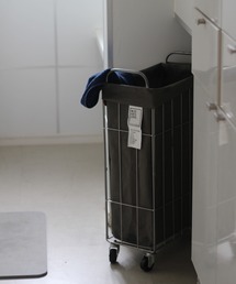 BRID（ブリッド）の「ブリッド フォールディング スクエアバスケット 収納 / BRID FOLDING LAUNDRY SQUARE BASKET with CASTER［40L_SLIM］（収納グッズ）」