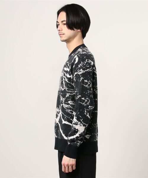 ALLSAINTS(オールセインツ)の「MARBLE SAINTS CREW JUMPER | MARBLE SAINTS クルー ニット・セーター(ニット/セーター・メンズ・ブラック・S/M/XS)」の3枚目の写真