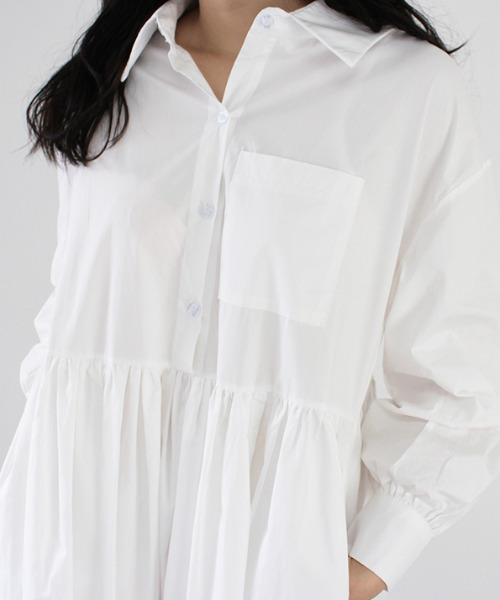 MODE ROBE（モードローブ）の「ギャザーロングシャツワンピース（シャツワンピース・レディース・ブルー/ホワイト・FREE）」の14枚目の写真