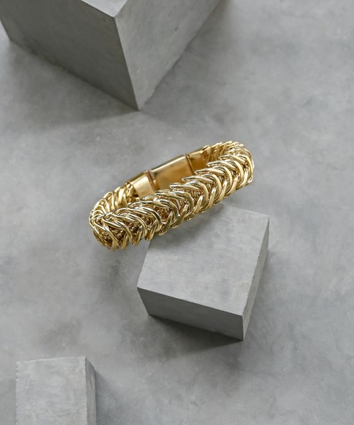 Editors Draw（エディターズドロー）の「フィッシュボーン チェーンブレスレット（ブレスレット・メンズ・ゴールド/シルバー・ONE SIZE）」の2枚目の写真