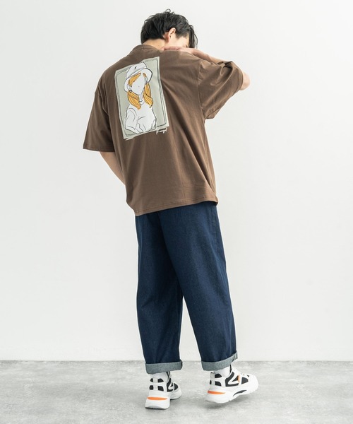 Rocky Monroe(ロッキーモンロー)の「KANGOL カンゴール 別注 オーバーサイズ イラスト グラフィックバックプリントT(Tシャツ/カットソー・メンズ・ブラウン/グレイッシュベージュ/グリーン/オフホワイト/ピンク/パープル/サックスブルー/ブラック・M/S/L/XL)」の18枚目の写真