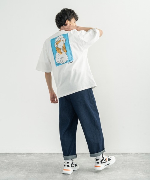 Rocky Monroe(ロッキーモンロー)の「KANGOL カンゴール 別注 オーバーサイズ イラスト グラフィックバックプリントT(Tシャツ/カットソー・メンズ・ブラウン/グレイッシュベージュ/グリーン/オフホワイト/ピンク/パープル/サックスブルー/ブラック・M/S/L/XL)」の11枚目の写真