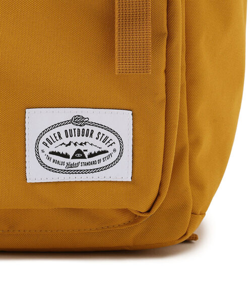POLeR OUTDOOR STUFF（ポーラーアウトドアスタッフ）の「POLeR OUTDOOR STUFF/ポーラーアウトドアスタッフ　ELEVATED RUCKSACK（バックパック/リュック・メンズ・ブラック/マスタード・FREE）」の9枚目の写真