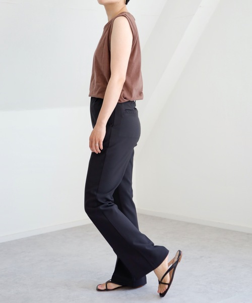 UNFIELD(アンフィールド)の「【UNFIELD センタープレスフレアパンツ】(その他パンツ・レディース・ブラック/ピンク/グレイッシュベージュ・FREE)」の16枚目の写真