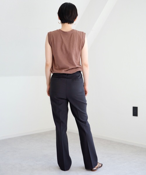 UNFIELD(アンフィールド)の「【UNFIELD センタープレスフレアパンツ】(その他パンツ・レディース・ブラック/ピンク/グレイッシュベージュ・FREE)」の17枚目の写真