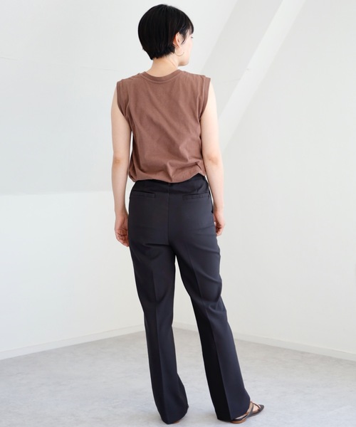 UNFIELD(アンフィールド)の「【UNFIELD センタープレスフレアパンツ】(その他パンツ・レディース・ブラック/ピンク/グレイッシュベージュ・FREE)」の22枚目の写真