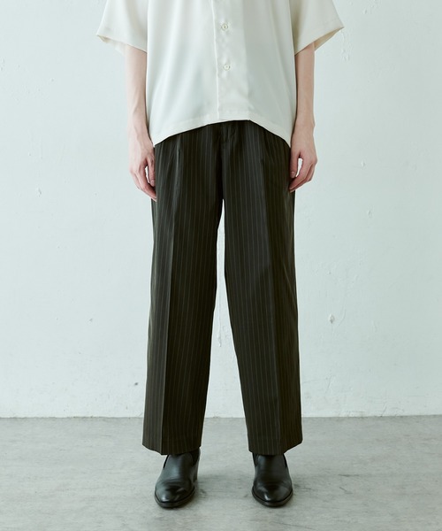 Lui's（ルイス）の「キュプラ混ストライプワイドパンツ（スラックス・メンズ・ブラック/ライトグレー・SMALL/MEDIUM）」の18枚目の写真