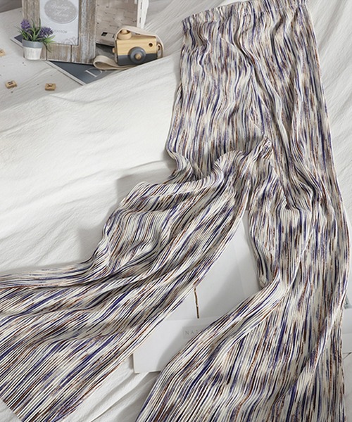 SMILE ORCHID（スマイルオーキッド）の「セルフカットルーズシルエットニュアンス柄リラックスパンツ（その他パンツ・レディース・ブラック/パープル/ブルー/グレー・FREE）」の4枚目の写真