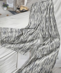 セルフカットルーズシルエットニュアンス柄リラックスパンツ