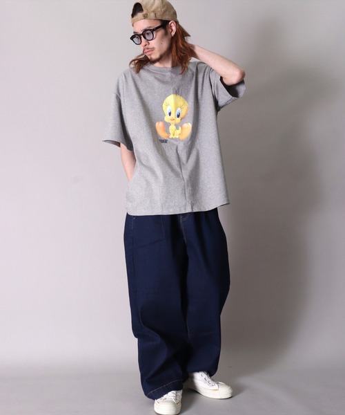 BAYBLO（ベイブロ）の「(BB)【ユニセックス】デニム ワイド タック パンツ（デニムパンツ・メンズ・ダークインディゴブルー/ライトインディゴブルー/ワンウォッシュ・LARGE/MEDIUM/X-LARGE）」の8枚目の写真