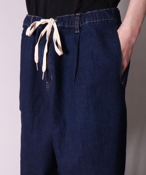 BAYBLO（ベイブロ）の「(BB)【ユニセックス】デニム ワイド タック パンツ（デニムパンツ・メンズ・ダークインディゴブルー/ライトインディゴブルー/ワンウォッシュ・LARGE/MEDIUM/X-LARGE）」の10枚目の写真