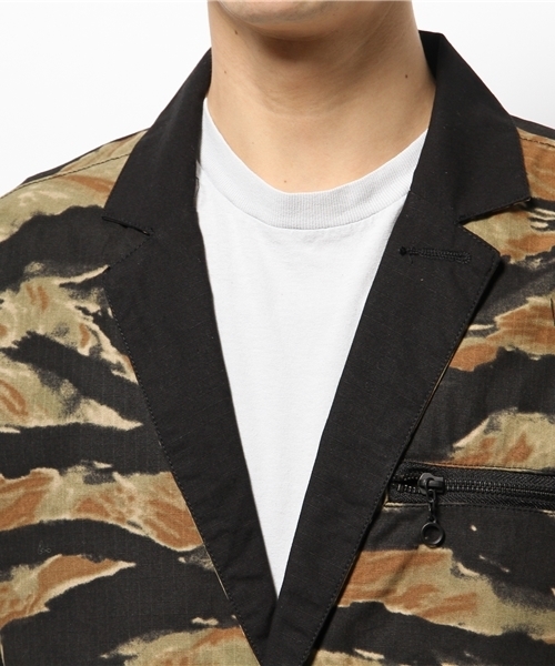 VIRGOwearworks(ヴァルゴウェアワークス)の「Spread tiger tailored jkt(テーラードジャケット・メンズ・ベージュ/グリーン・4/3/2)」の13枚目の写真