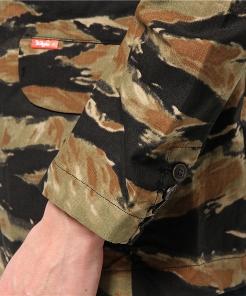 VIRGOwearworks(ヴァルゴウェアワークス)の「Spread tiger tailored jkt(テーラードジャケット・メンズ・ベージュ/グリーン・4/3/2)」の14枚目の写真