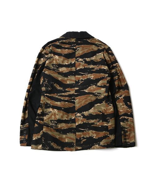 VIRGOwearworks(ヴァルゴウェアワークス)の「Spread tiger tailored jkt(テーラードジャケット・メンズ・ベージュ/グリーン・4/3/2)」の7枚目の写真