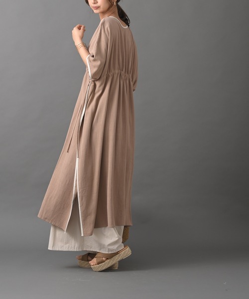 R・P・S pura(アールピーエスピューラ)の「【WEB限定】pura カフタンワンピース(ワンピース・レディース・カーキ/アイボリー/モカ・フリー)」の5枚目の写真