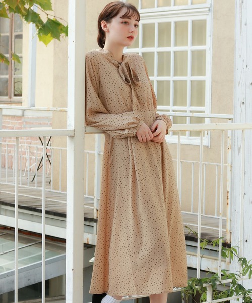 セール ブランド古着 長袖ワンピース ワンピース Earth Music Ecology アースミュージックアンドエコロジー のファッション通販 Zozoused