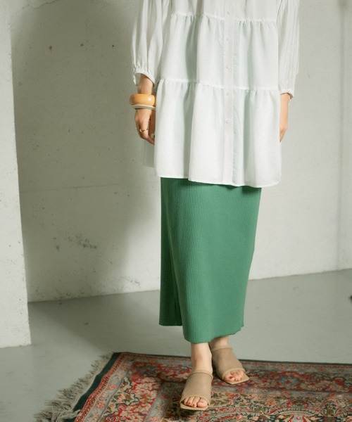 KBF（ケイビーエフ）の「リブタイトスカート（スカート・レディース・ブラック/グリーン/アイボリー・ONE）」の4枚目の写真