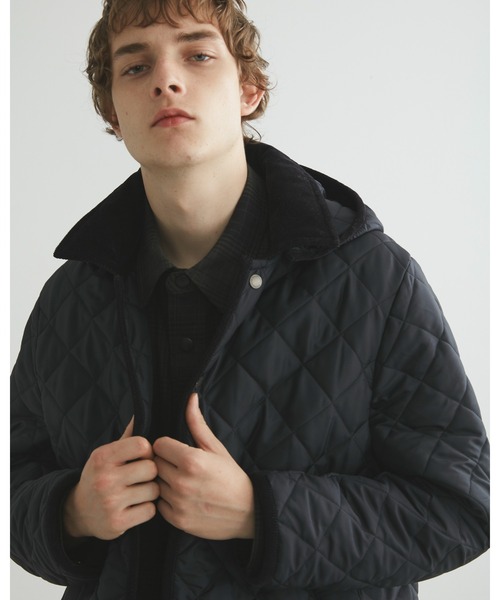Traditional Weatherwear(トラディショナルウェザーウェア)の「DERBY HOOD QUILTED WITH DOT BUTTON(その他アウター・メンズ・ネイビー/ブラック×ブラック・40/38)」の5枚目の写真