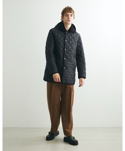 Traditional Weatherwear(トラディショナルウェザーウェア)の「DERBY HOOD QUILTED WITH DOT BUTTON(その他アウター・メンズ・ネイビー/ブラック×ブラック・40/38)」の8枚目の写真