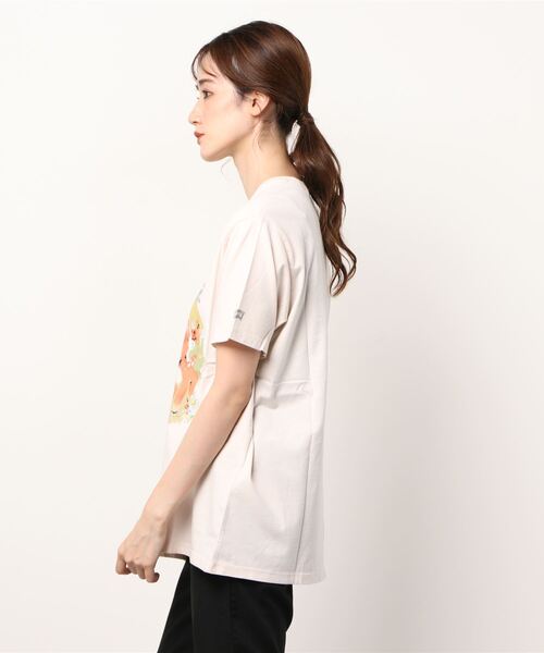 Levi's（リーバイス）の「GRAPHIC JET TEE WAS IT A DREAM? ALMOST MAUVE（Tシャツ/カットソー・レディース・マルチ・M/XS/L/S）」の3枚目の写真