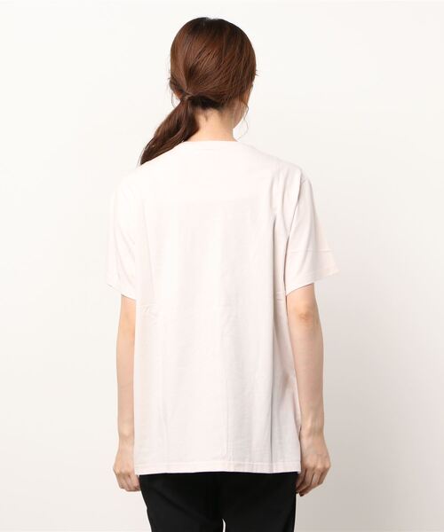 Levi's（リーバイス）の「GRAPHIC JET TEE WAS IT A DREAM? ALMOST MAUVE（Tシャツ/カットソー・レディース・マルチ・M/XS/L/S）」の2枚目の写真