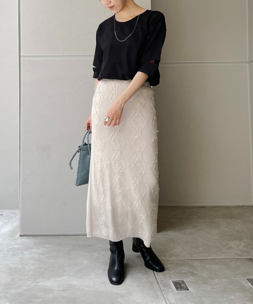 CAPRICIEUX LE'MAGE(カプリシューレマージュ)の「カットアウトスリーブTシャツ(Tシャツ/カットソー・レディース・ホワイト/ブラック/ピンク・FREE)」の7枚目の写真