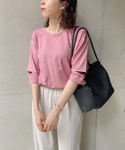 CAPRICIEUX LE'MAGE(カプリシューレマージュ)の「カットアウトスリーブTシャツ(Tシャツ/カットソー・レディース・ホワイト/ブラック/ピンク・FREE)」の10枚目の写真