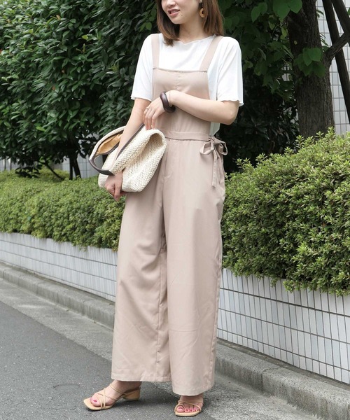 CORNERS（コーナーズ）の「サイドリボンツイルサロペット（サロペット/オーバーオール・レディース・ライトベージュ/ブラック/ベージュ系その他・M）」の4枚目の写真