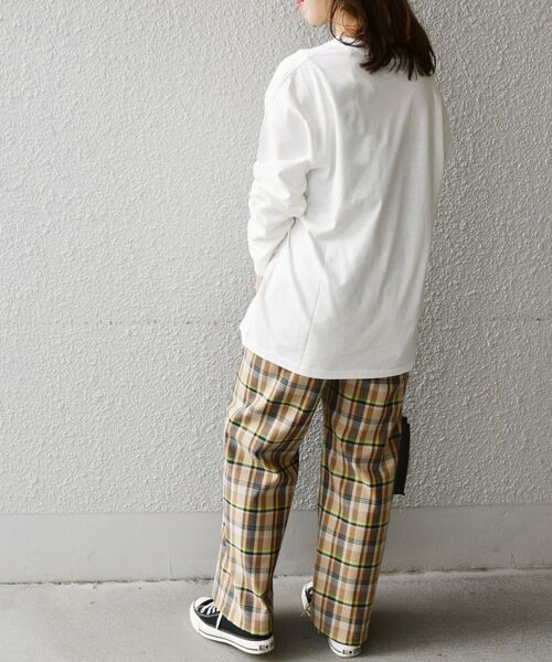 newhattan（ニューハッタン）の「【SHIPS any別注】newhattan: ドロップショルダー オーバーサイズ ロングスリーブ Tシャツ◇（Tシャツ/カットソー・メンズ・ホワイト/ブラック/ベージュ/ネイビー/ピンク/ブルー・MEDIUM/LARGE/X-LARGE）」の15枚目の写真