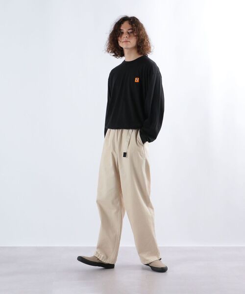 newhattan（ニューハッタン）の「【SHIPS any別注】newhattan: ドロップショルダー オーバーサイズ ロングスリーブ Tシャツ◇（Tシャツ/カットソー・メンズ・ホワイト/ブラック/ベージュ/ネイビー/ピンク/ブルー・MEDIUM/LARGE/X-LARGE）」の20枚目の写真