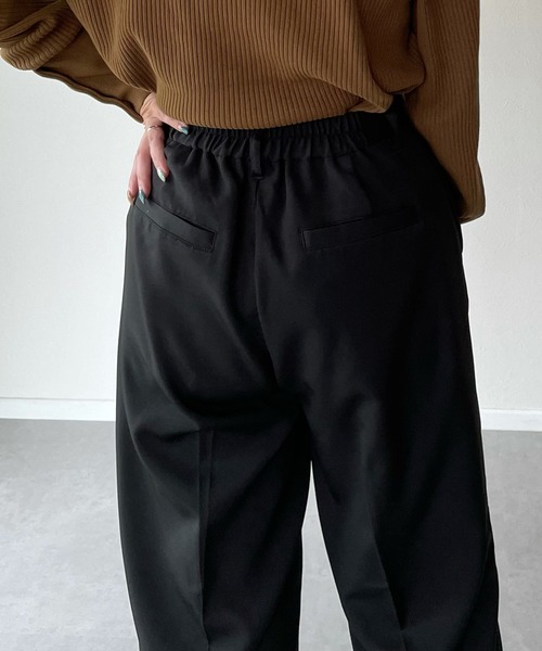 y/m by misato（イムバイミサト）の「エステルツイルトラウザーパンツ（スラックス・レディース・ブラック/ベージュ・FREE）」の17枚目の写真