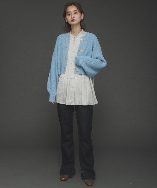 SENSE OF PLACE by URBAN RESEARCH（センスオブプレイスバイアーバンリサーチ）の「ボリュームスリーブショートカーディガン（カーディガン/ボレロ・レディース・ブラック/ライトブラウン/ライトブルー・ONE）」の9枚目の写真