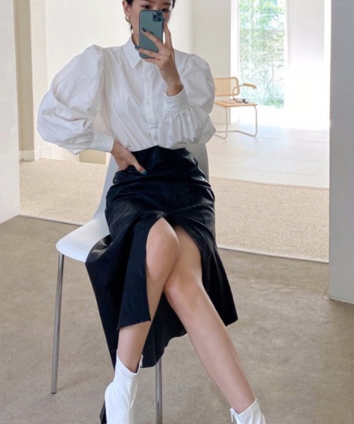 a lot of love（ア ロット オブ ラブ）の「ハイウエスト　フェイクレザー　スリットスカート（スカート・レディース・ブラック・S/M）」の22枚目の写真