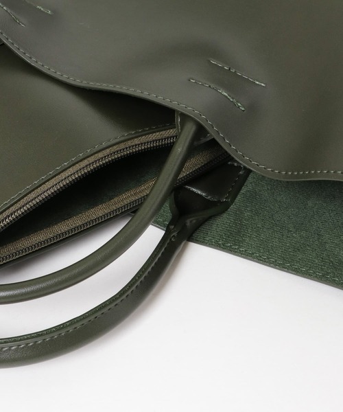 KBF(ケイビーエフ)の「ポーチ付きスクエアキューブハンドBAG(ハンドバッグ・レディース・ブラック/キャメル/カーキ・ONE)」の15枚目の写真