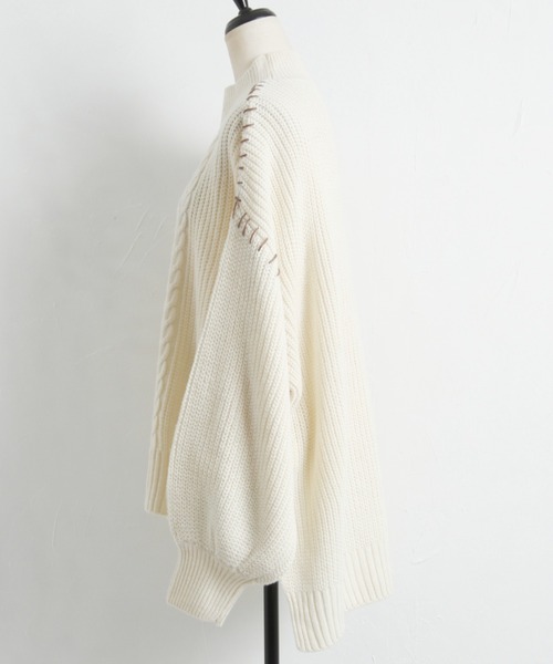 &. NOSTALGIA（アンドドットノスタルジア）の「【ZOZO限定】ハンドステッチケーブルニット（ニット/セーター・レディース・ブラック/アイボリー/モカ・FREE）」の22枚目の写真