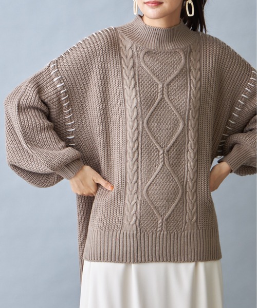 &. NOSTALGIA（アンドドットノスタルジア）の「【ZOZO限定】ハンドステッチケーブルニット（ニット/セーター・レディース・ブラック/アイボリー/モカ・FREE）」の8枚目の写真