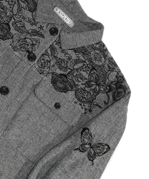iS ScoLar(イズスカラー)の「花蝶刺繍ヘリンボーンジャケット(その他アウター・レディース・ブラック/ベージュ・M)」の13枚目の写真