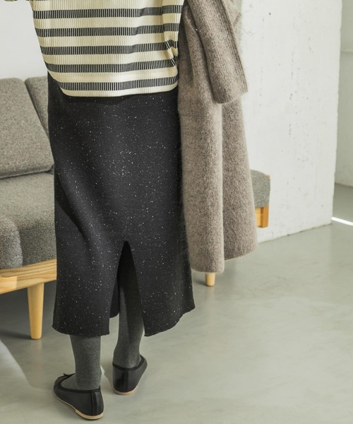 URBAN RESEARCH（アーバンリサーチ）の「Wフェイスニットスカート（スカート・レディース・ブラック/ブラウン/オートミール・FREE）」の19枚目の写真