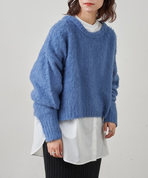 CIAOPANIC TYPY(チャオパニックティピー)の「【ZOZOTOWN限定】【セットアイテム】モヘアライクショートニット+バンドカラーロングシャツ(ニット/セーター・レディース・ブラック/ネイビー/グレー/サックスブルー/イエロー/サンドベージュ・ONE SIZE)」の5枚目の写真