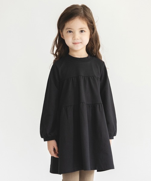 BRANSHES（ブランシェス）の「【WEB限定】ティアードワンピース（ワンピース・キッズ・ブラック/ベージュ/ラベンダー・130/100/150/110/120/140）」の8枚目の写真